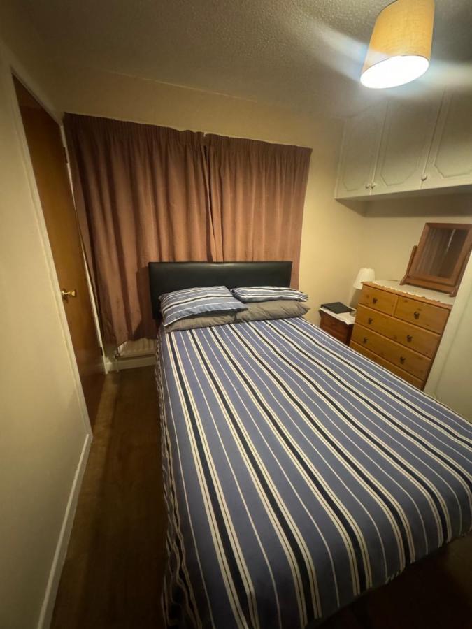 Private Room In Causeway Coast And Glens 巴利卡斯尔 外观 照片