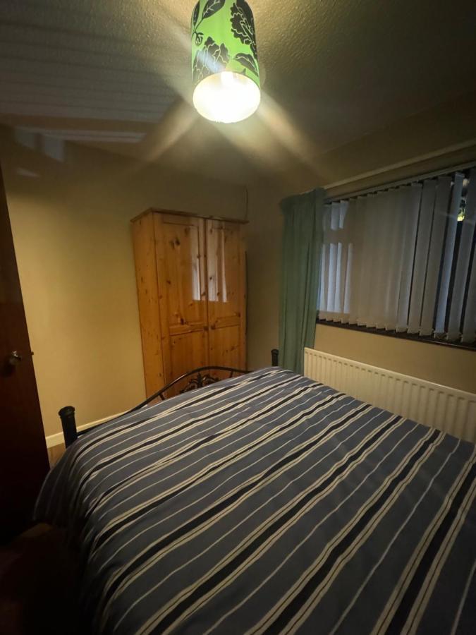 Private Room In Causeway Coast And Glens 巴利卡斯尔 外观 照片