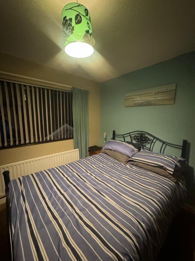 Private Room In Causeway Coast And Glens 巴利卡斯尔 外观 照片
